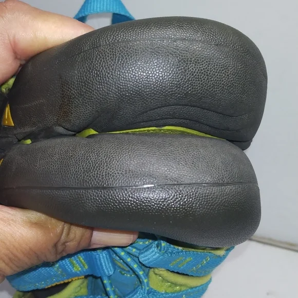 KEEN SANDALS - Picture 6 of 7